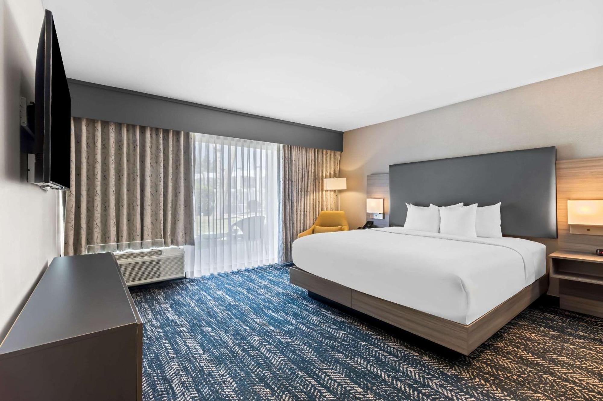 Hourglass Hotel, Ascend Hotel Collection Bakersfield Eksteriør bilde